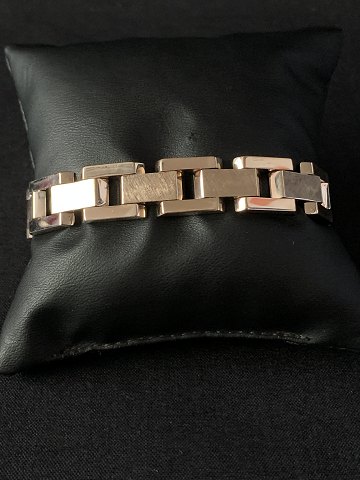 item no: 585716