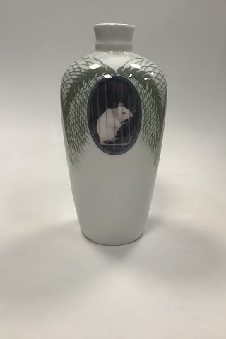 Royal Copenhagen Unika Vase af Jenny Meyer med rotter / mus No.10599 Februar 1911