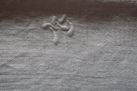 item no: 588625