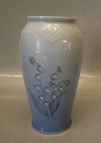 B&G 157-682 Vase 21.5 cm  Convalla B&G porcelain : White/blue base, Lily-of-the-valley, form 643