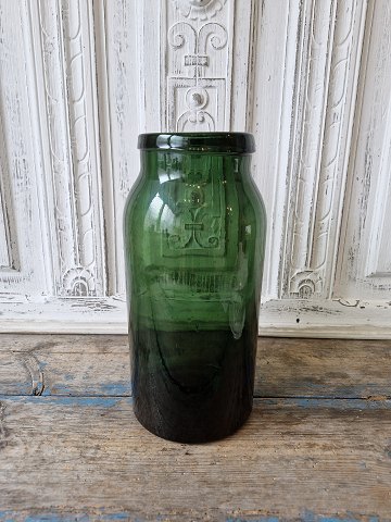 Grønt sylteglasAalborgglasværk 1899.Højde 30 cm.