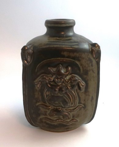 Royal Copenhagen. Stoneware. Vase. Model 20124. Bode Willumsen. Height 16.5 cm. (1 quality)