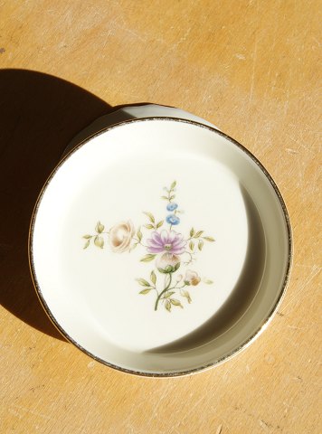 item no: po-Frisenborg 5 glasbakker 8cm