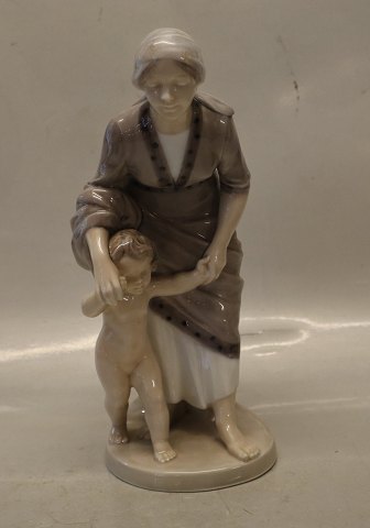 Royal Copenhagen brownish art nouveau  1404 RC Mother and child Chr. Thomsen 1912 28 cm