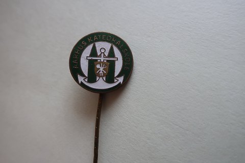 For samlere:Aarhus katedralskoleL. Ca. 5cm