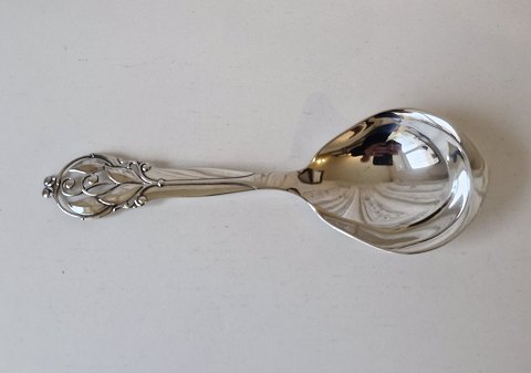 Serveringsske i sølv fra 1930 - 23,5 cm.