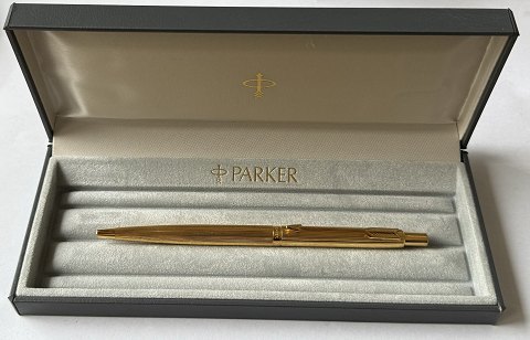 Classic Parker ballpoint pen with a "gold look"