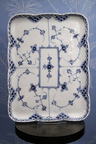 Rare Royal Copenhagen Blue Fluted Half Lace Tray.RC#1/677. from 1923-28...