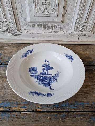 Royal Copenhagen Blå Blomst Flettet med Lurblæser stor dyb tallerken no. 8107