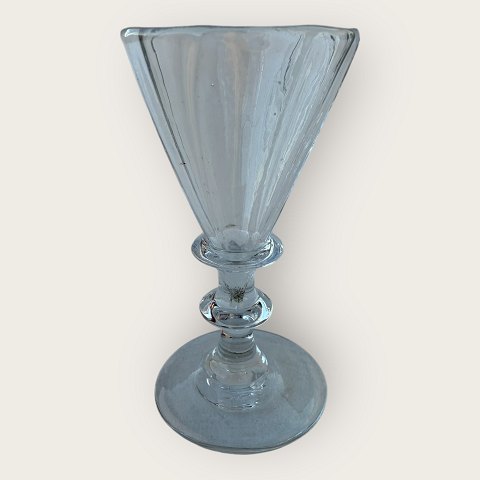 item no: 605736