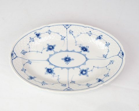Ovalt Fad - Nr. 18 - Porcelæn - Blåmalet - Musselmalet - Bing & Grøndahl