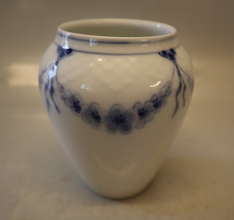 B&G 202 Vase 13 cm (681) Empire tableware
