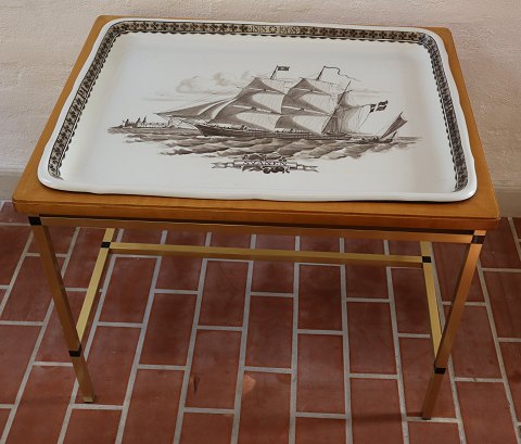 Tea tray Faience Table 58 x 53.5 cm Navy motif Sail ship Svanen The Swan) 1818 1968 Brown Tranquebar     Aluminia Faience