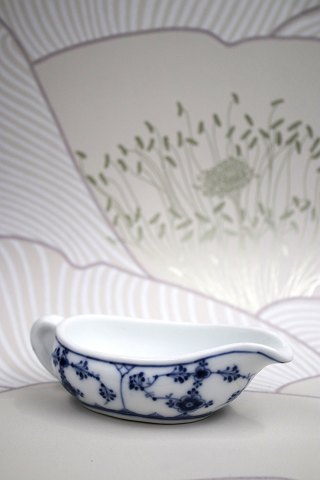 Royal Copenhagen Blue Fluted Plain small butter dish.1st grade. from 1893-1900...