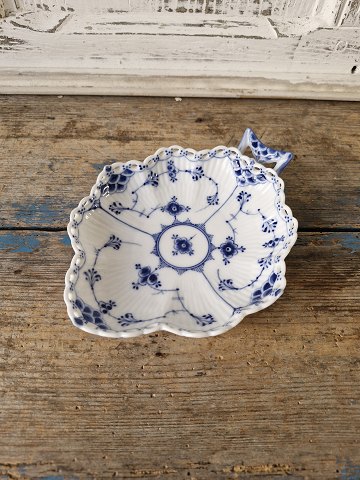 Royal Copenhagen Musselmalet helblonde sjælden asiet no. 1076