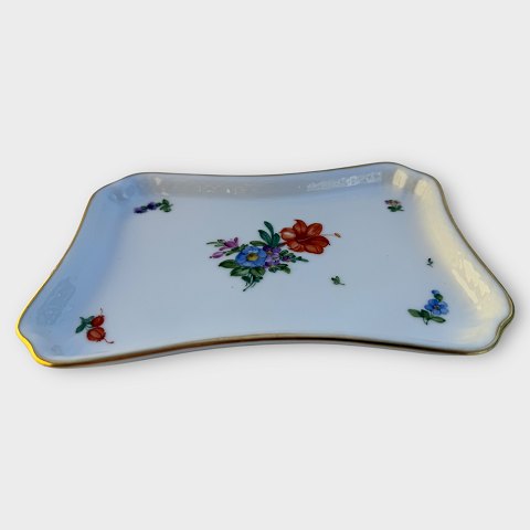 item no: 615931