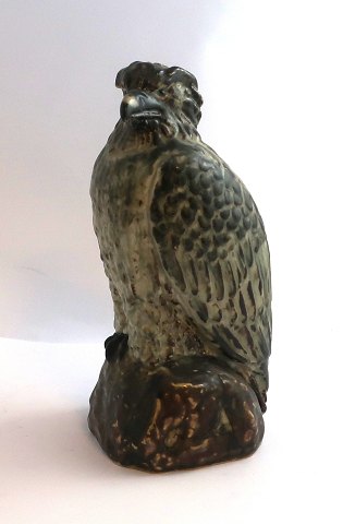 Royal Copenhagen. Eagle in stoneware. Karl Larsen. No. 22605. Height 22 cm. (1 quality)