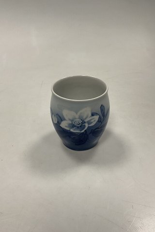 Bing and Grondahl Christmas Rose Vase No. 119