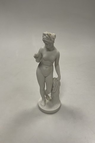 Royal Copenhagen Bisque / Bisquit Figur Thorvaldsen Venus med Æblet No. 58