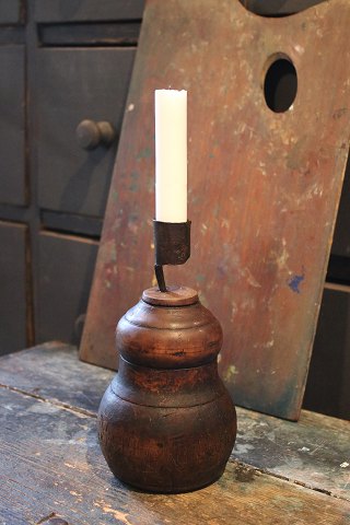 Swedish candlestick from the 19th century. Wood and wrought iron…