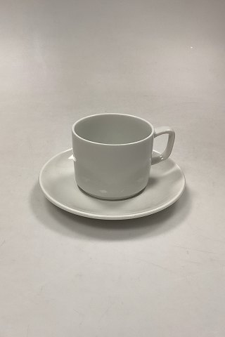 Royal Copenhagen Hvidpot Kaffekop og underkop No. 6237