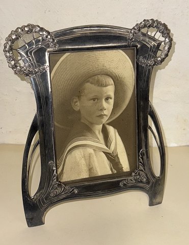 Art Nouveau photo frame