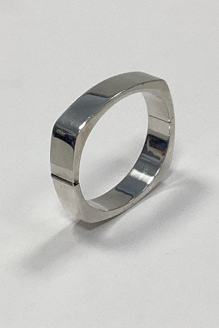Moderne Armbånd i Sterling Sølv fra Smykkekædens A/S