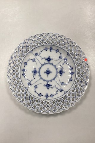 Royal Copenhagen Musselmalet Helblonde med gennembrudt kant Flad Tallerken No. 1/1098