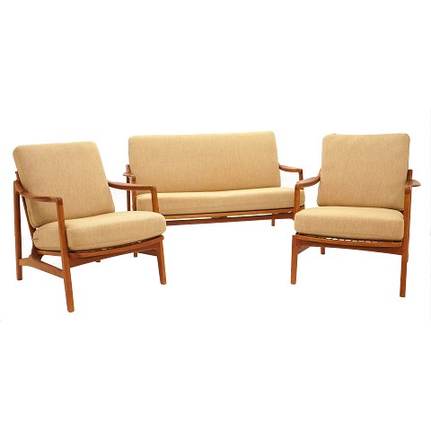 item no: 715