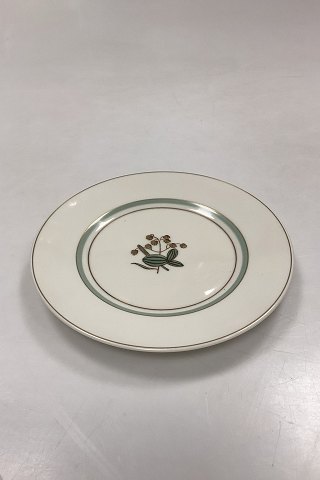 Royal Copenhagen Hjertegræs  Sidetallerken No. 884/9588