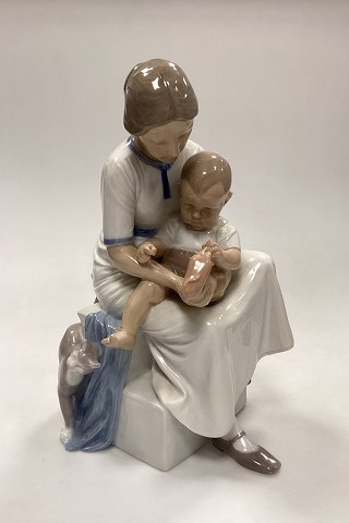 Bing og Grøndahl Figur - Mor og Barn med kat No. 1829