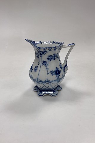 Royal Copenhagen Musselmalet Helblonde Flødekande No. 1140