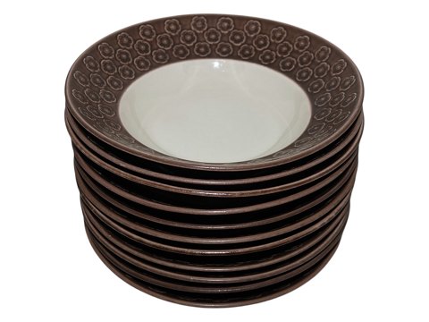 UmbraDyb tallerken 21,2 cm.