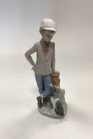 DAO/Lladro Porcelænsfigur af Dreng med Hund