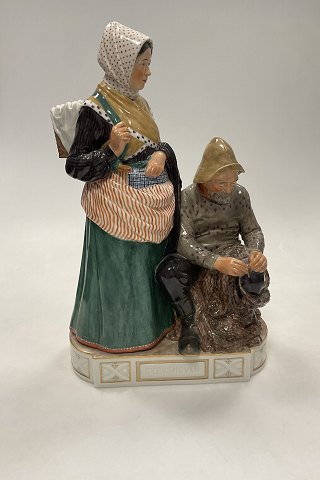 Royal Copenhagen Overglasur Figur Skovshoved Fiskepar No. 12172