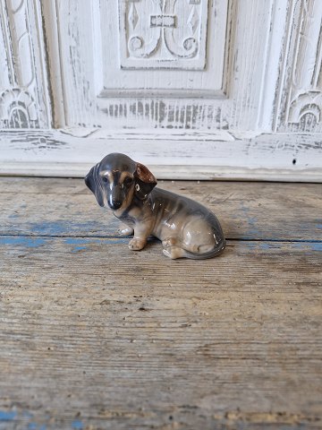 Royal Copenhagen figurine, Dachshund No. 3140