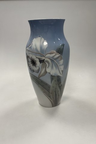 Royal Copenhagen Art Nouveau Vase No. 2640/137