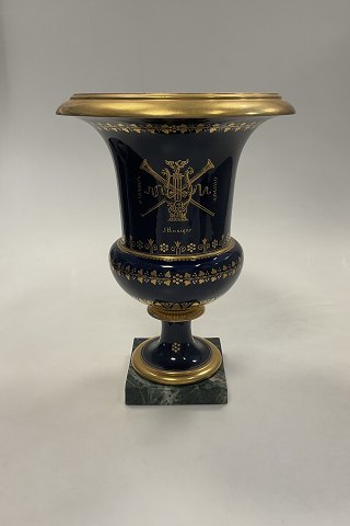 Fransk Sevres Vase i blå med guld dekoration