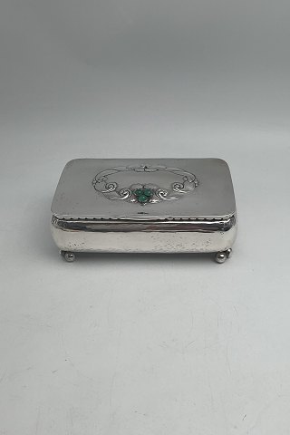 Georg Jensen Sølv Boks på fødder med Grønne Sten No. 83