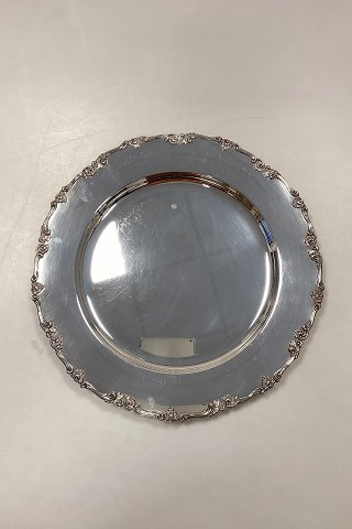 Large Round Serving Platter in Silver Plated