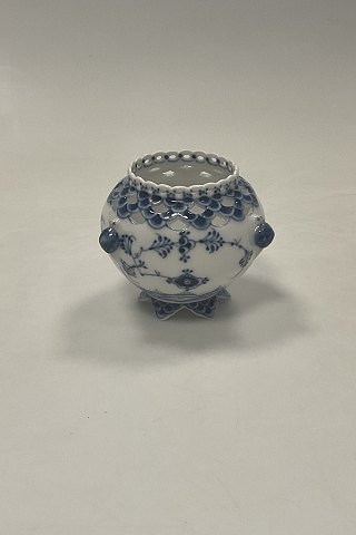 Royal Copenhagen Blue Fluted Full Lace Little Vase No 1043