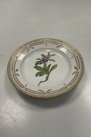 Royal Copenhagen Flora Danica Salad Plate No. 20/3573