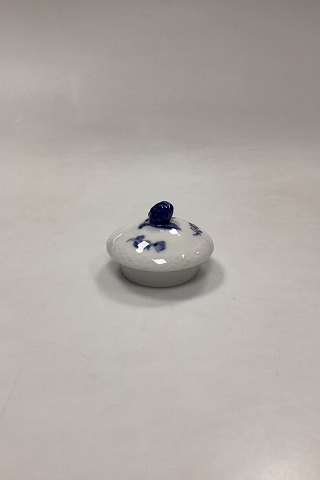 Royal Copenhagen Blue Flower Braided Lid No. 8145