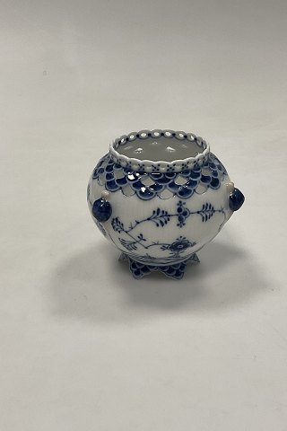Royal Copenhagen Blue Fluted Full Lace Little Vase No 1043