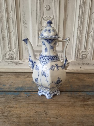 Royal Copenhagen Blue Fluted full lace mocha pot no. 1030