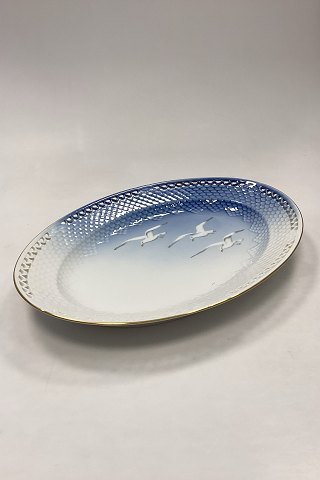 Bing and Grondahl Seagull with Gold Oval dish with openwork edge No. 15/315.5