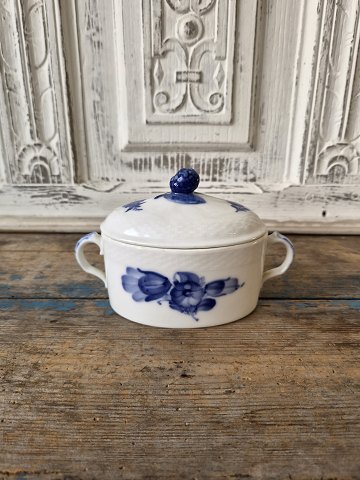 Royal Copenhagen Blå Blomst flettet sjælden sukkerskål no. 8152