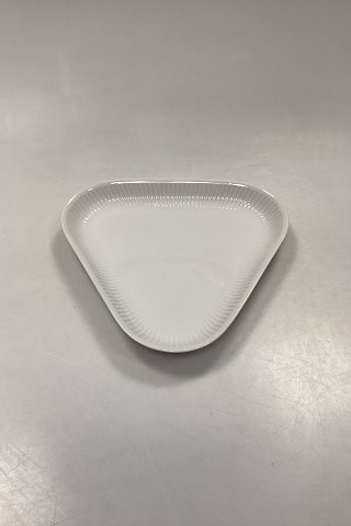 Royal Copenhagen Georgiana Trekantet Fad