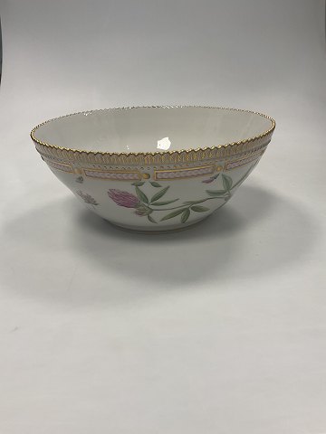 Royal Copenhagen Flora Danica Salatskål No 3555 or No 578
