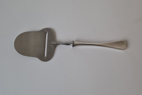 Patricia cheese slicer in silver and steel
